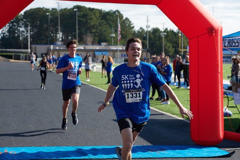 LoveLikeReed 5K race photo