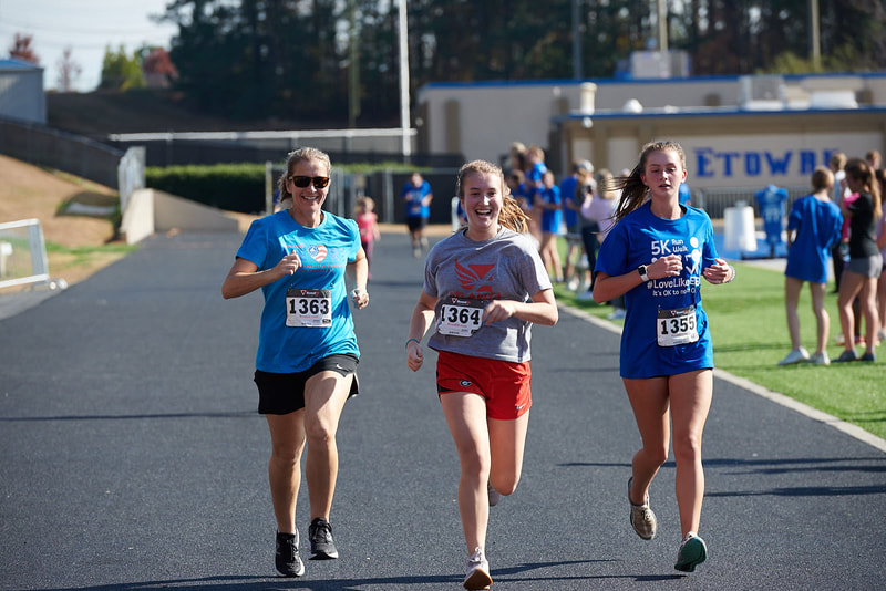 LoveLikeReed 5K race photo